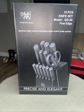 HUNTER.DUAL 15-Piece Knife Set in Black